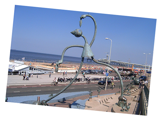 Guided Tours of Scheveningen is an option when you Tour The Hague